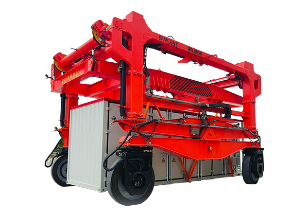 储能箱跨运车###Energy Storage Container Straddle Carrier